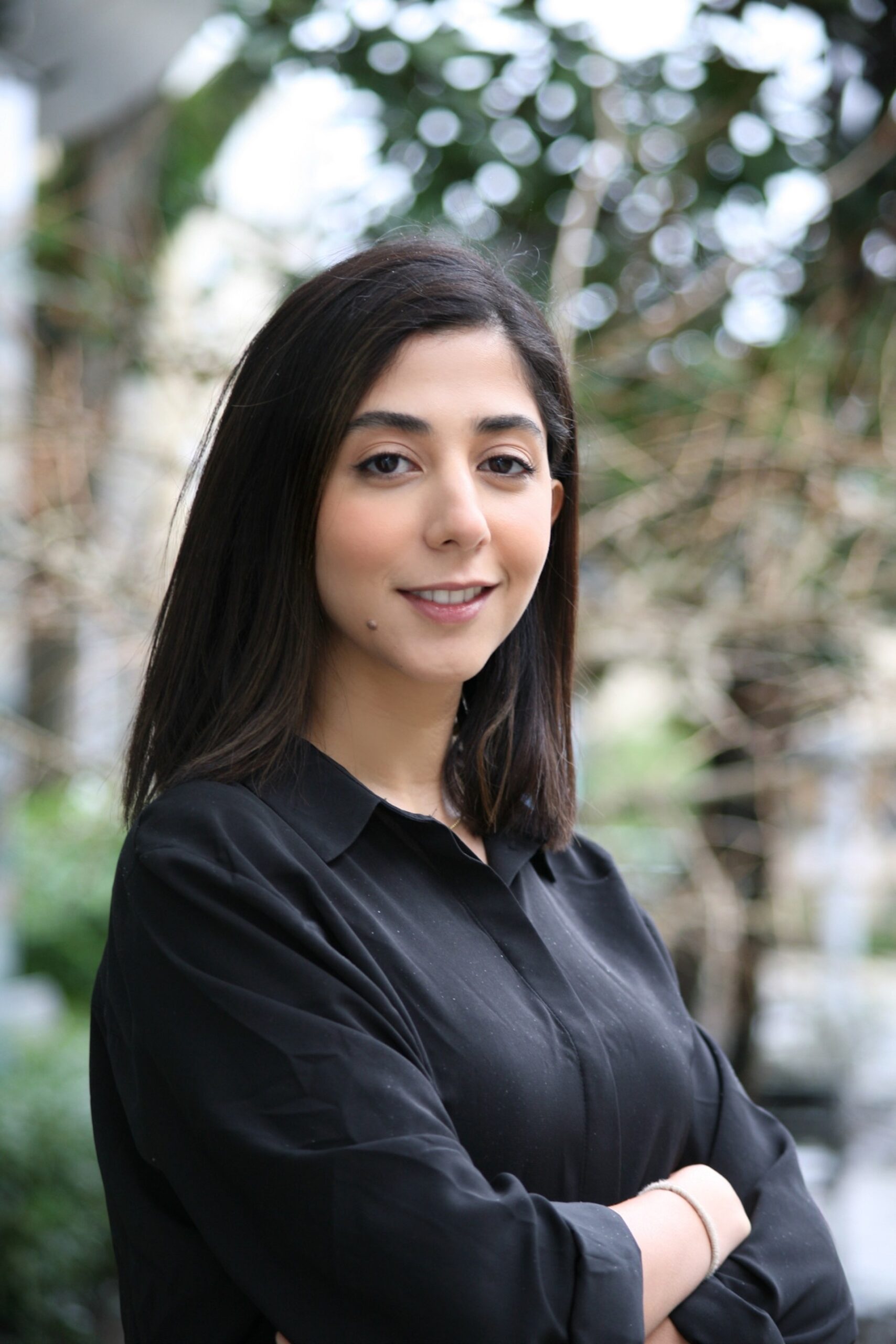 Artificial Intelligence in Life Sciences: Opportunities, Data Challenges, and the Way Forward